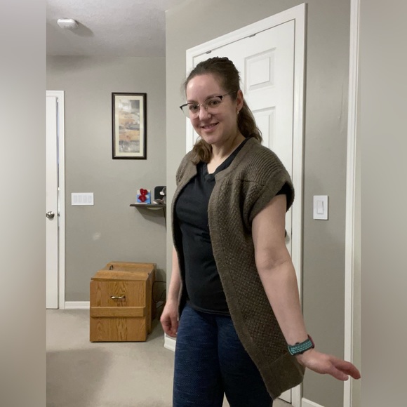 Romeo & Juliet Couture Cardigan Mohair Sweater Size Small but fits a Medium - Picture 7 of 14